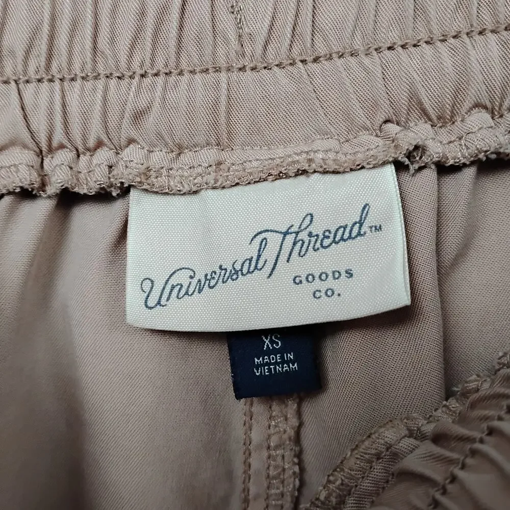 Universal Threads Shorts Size XS Dusty Rose Elastic Waist Drawstring and Pockets